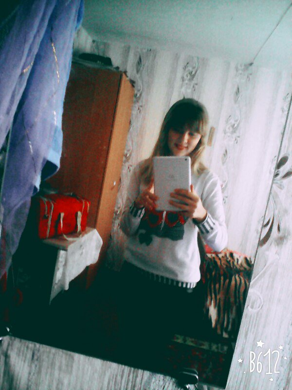 KisJR4tZpyX1DgR's tweet image. #Яїдудодому