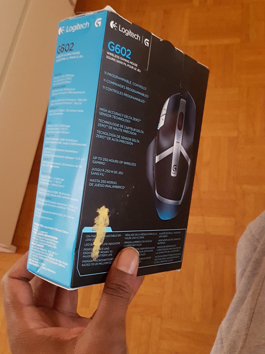 technobabbling1's tweet photo. This is how my new @Logitech  g602 mouse arrived.  The box is beat to all crap and back. https://t.co/1vXwK9yflx