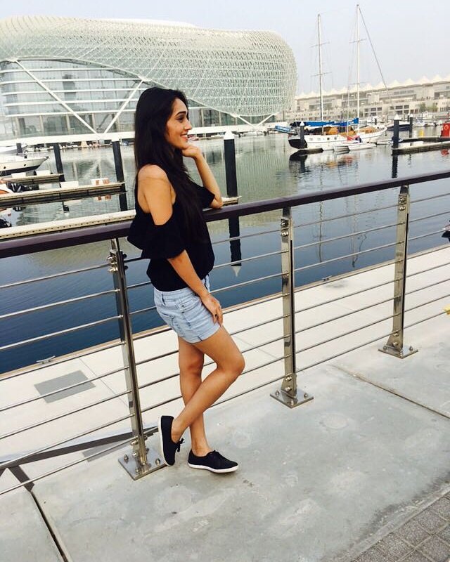MarinatingF's tweet photo. #DesiExplorersYASIsland #marinatingfilms #DesiExplorers #marinatingfilmsyoutube https://t.co/YiKIqsd16v