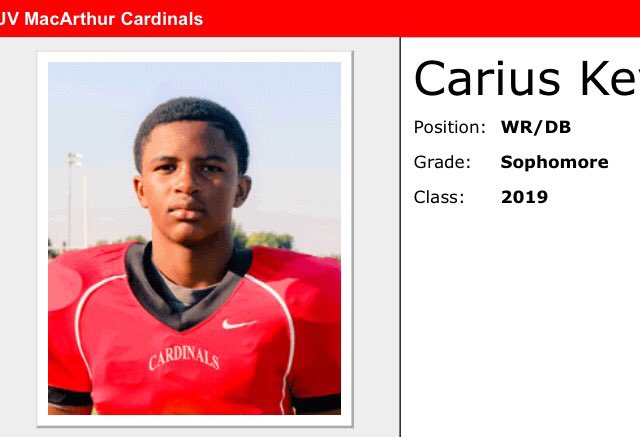 MzNurse2U2's tweet photo. Football Friday!! From jv to his 1st varsity game tonight, he put in work during practice now he has to show it on the turf! #CariusKey #43 https://t.co/f5aspCOG8m