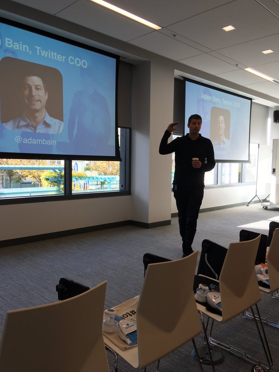 gobluemk's tweet photo. Twitter COO says Video accounts for 50% of ad revenue for Twitter. How do best in class CPG companies leverage video on Twitter? #CLXClean16 https://t.co/hvyzoJ8GzG
