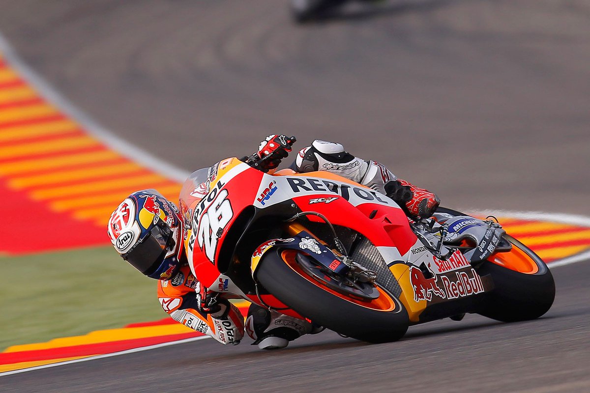 MotorbikeMag's tweet photo. #MotoGP Dani Pedrosa da con la tecla https://t.co/N4H1dJMyYx El piloto de @box_repsol explica su progresión con los Michelin https://t.co/UPdO4qHNcM