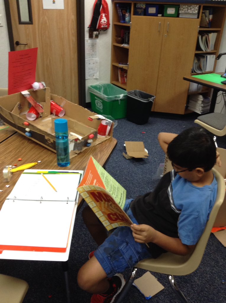 AimChandler's tweet image. Math all day in 4th AIM #mathcurse #cardboardchallenge