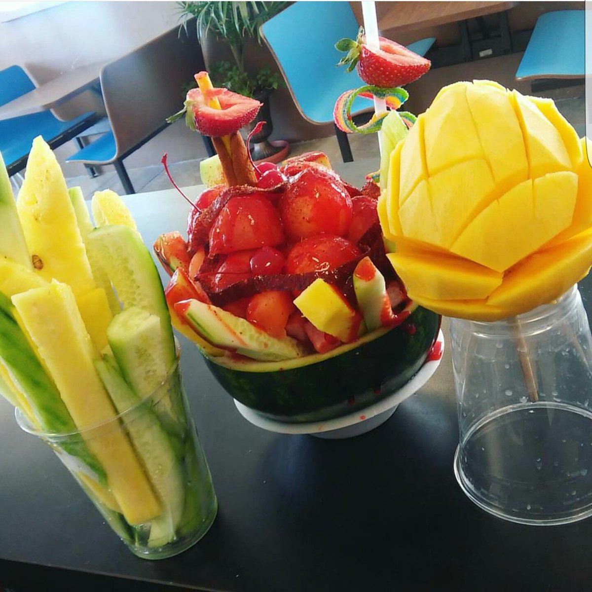 Raspadoscolubbock Fresh Fruit Cups 2312 Clovis Road Lubbock Texas 12 9pm Raspadoscolima Mexican Food Foodtruck Tacotruck Food T Co 0x4g4dnkvs