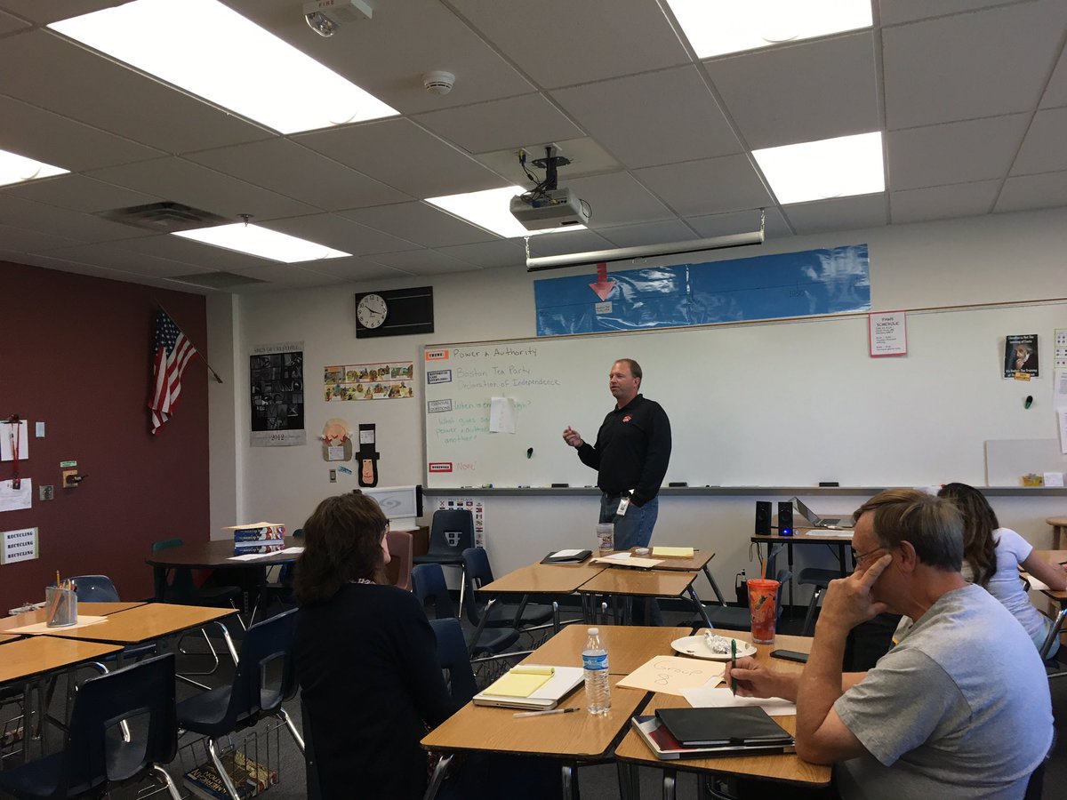 counselingCMS's tweet photo. Great job today! #journeylearning @CresthillMS https://t.co/4pnoYWGvIO