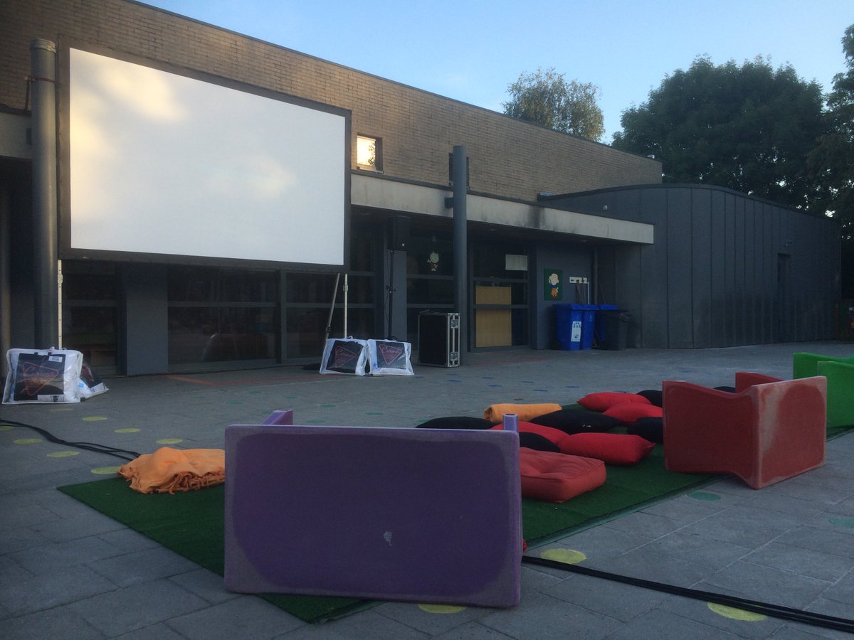 spa_skw's tweet photo. Onze Katelijnse vrienden van Curieus  organiseren filmavond met de film INSIDE OUT in de GLOC. Deuren open vanaf 20u, film begint om 20u30. https://t.co/HR1P7o3Qx5