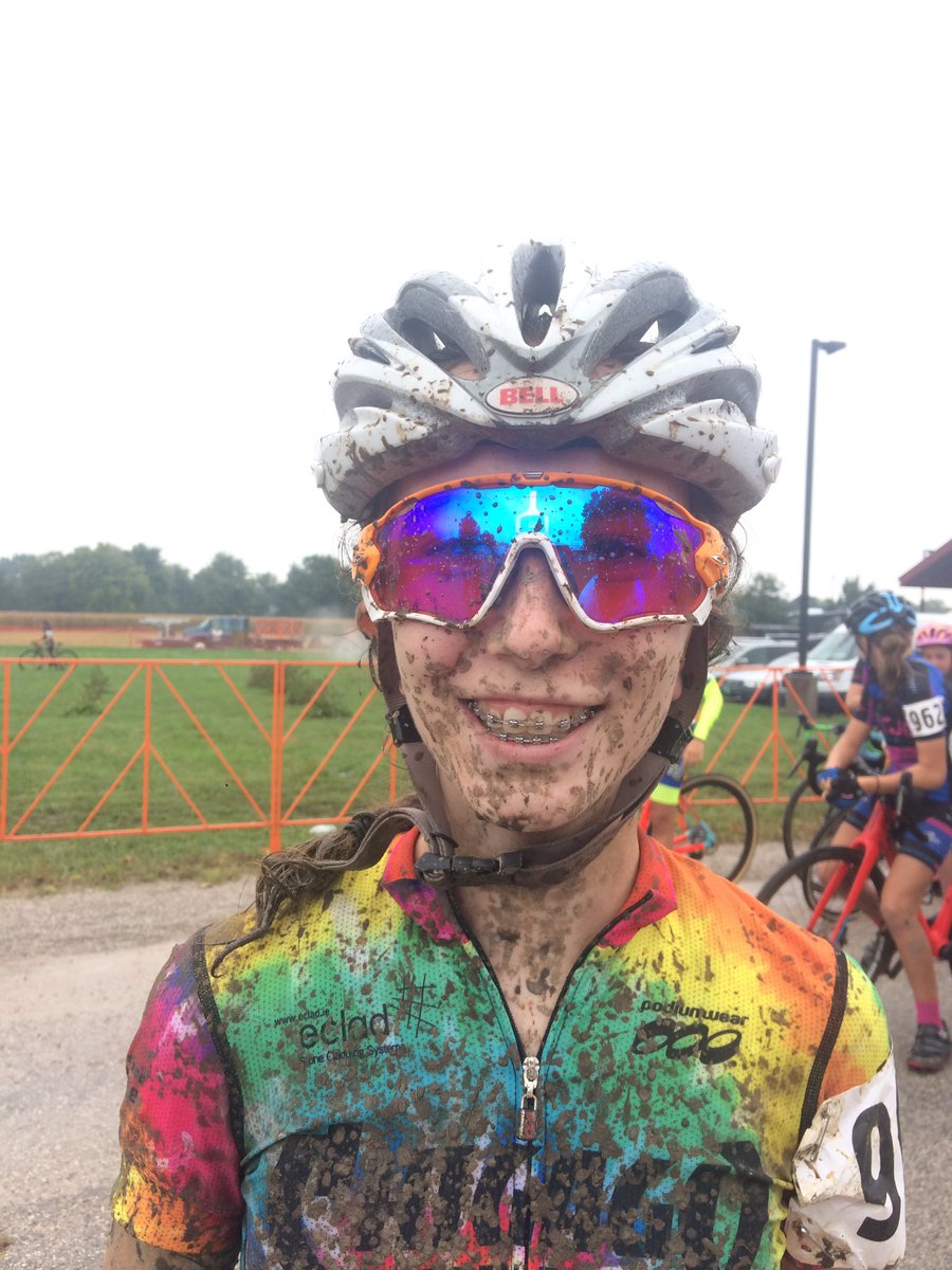 cuttincruiser's tweet photo. 'It tastes like mud' #jinglecx https://t.co/NBo5GrZ1FX