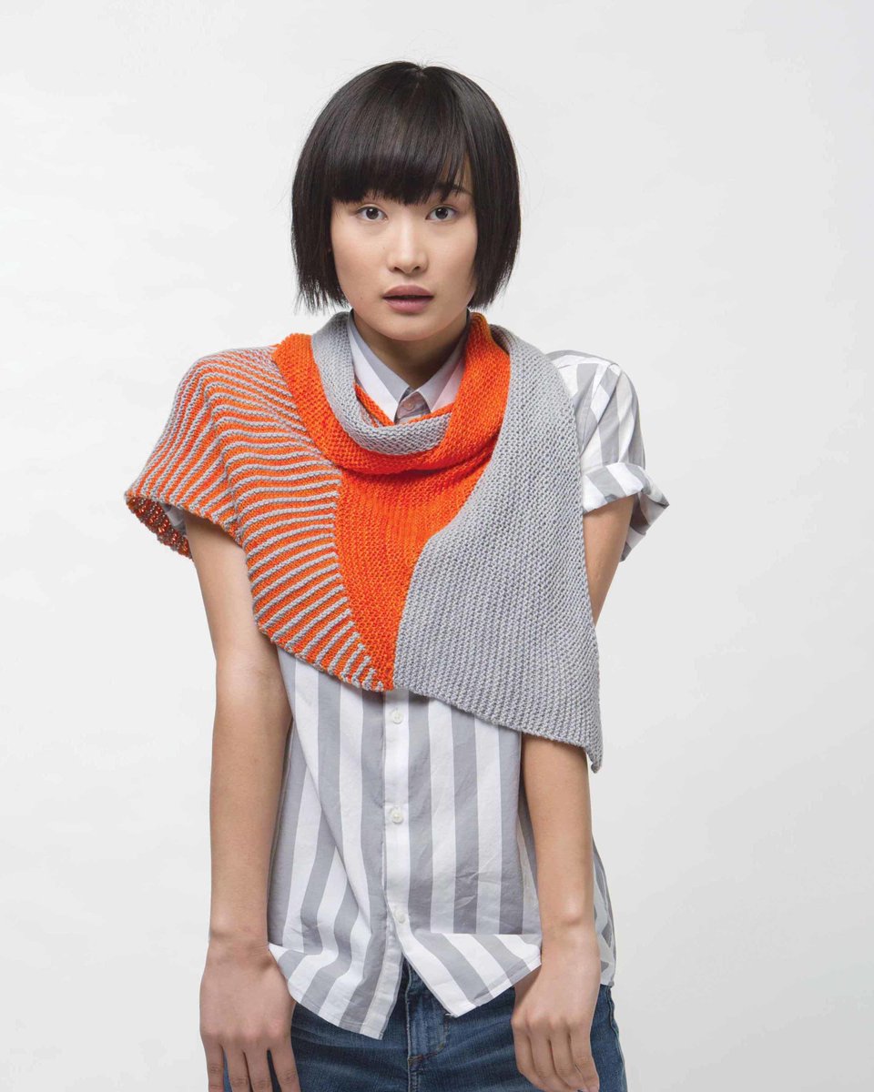 knittingvortex's tweet image. Trichotomy Shawl from #KnittingShortRows seamlessly joins three short row wedges into a tri-patterned shawl. buff.ly/2cREMFb