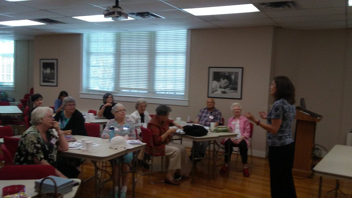 DallasRSVP's tweet photo. Thank you @RichardsonISD for helping host a WONDERFUL RSVP education orientation!!

@TX_CNCS @SeniorCorps https://t.co/NcleTMWoRr