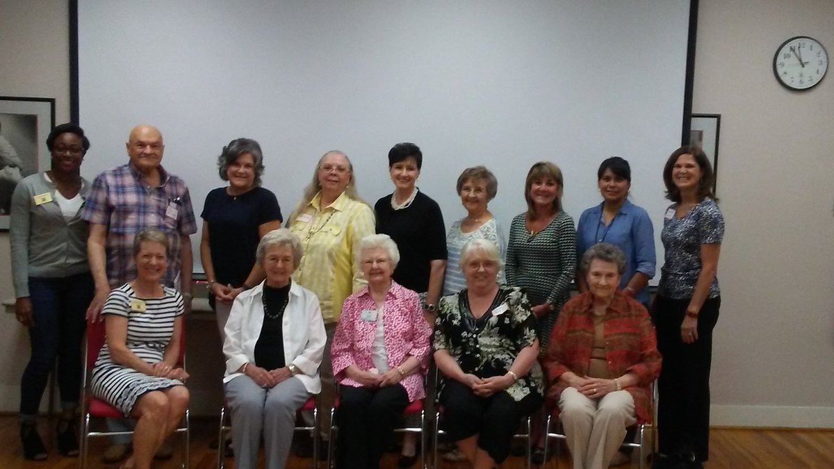 DallasRSVP's tweet photo. Our RSVP education volunteers are the best!!

@TX_CNCS @SeniorCorps https://t.co/P6Q3WRKqOk