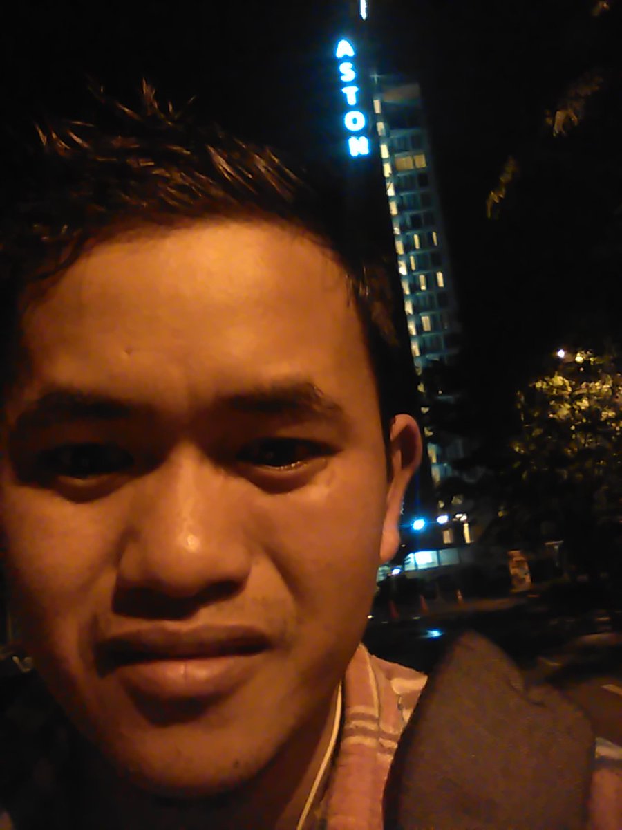 IefulBearcode's tweet image. Job with dj Agus at Aston Banua