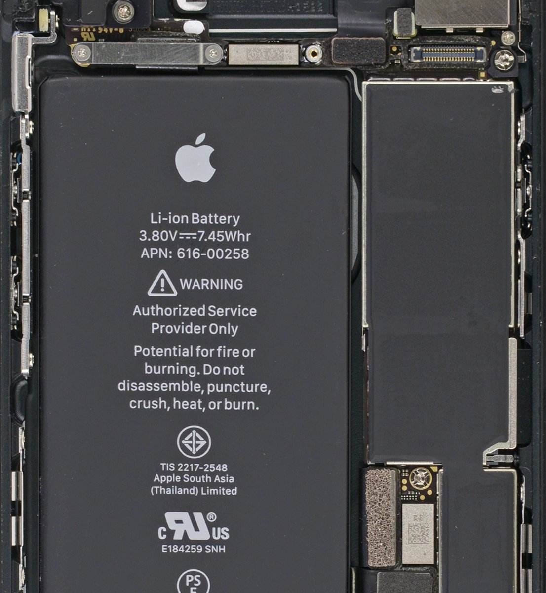Turn Your Phone Inside Out! iPhone 7 and 7 Plus Internals Wallpapers
