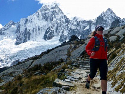 OutdoorGearLab's tweet photo. The Best Hydration Bladder Review https://t.co/CRqy47Gq3y We tested six top rated products! Winners: @GEIGERRIG @CamelBak @Hydrapak @msrgear https://t.co/j7yovIPe0Y
