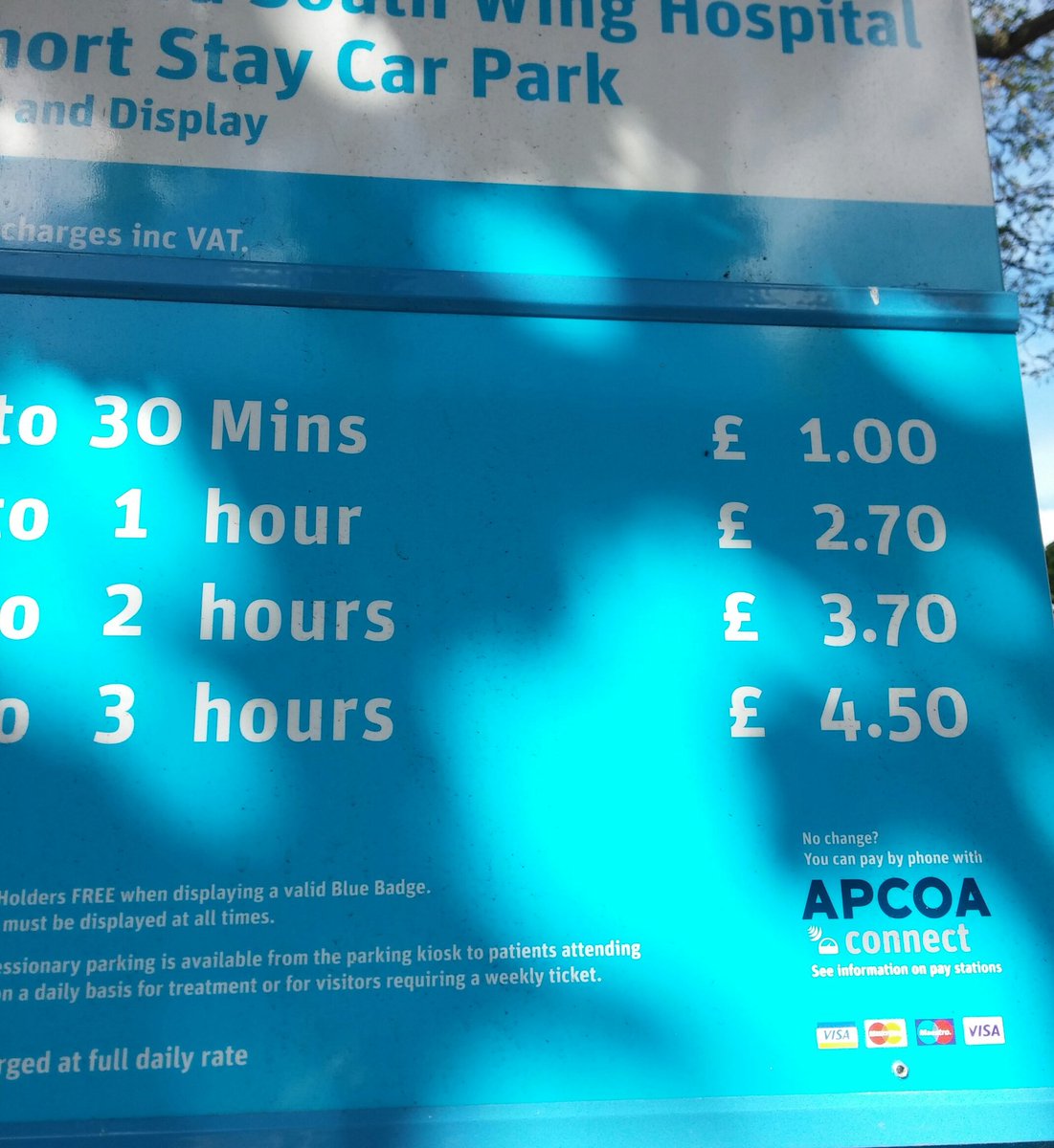 DawnSunrise1's tweet photo. I paid for 2hour's stay while daughter had an appointment. Took so long, I had to put another hour's worth. #ripoffcharges #hospitalparking https://t.co/KviXz1NMGr