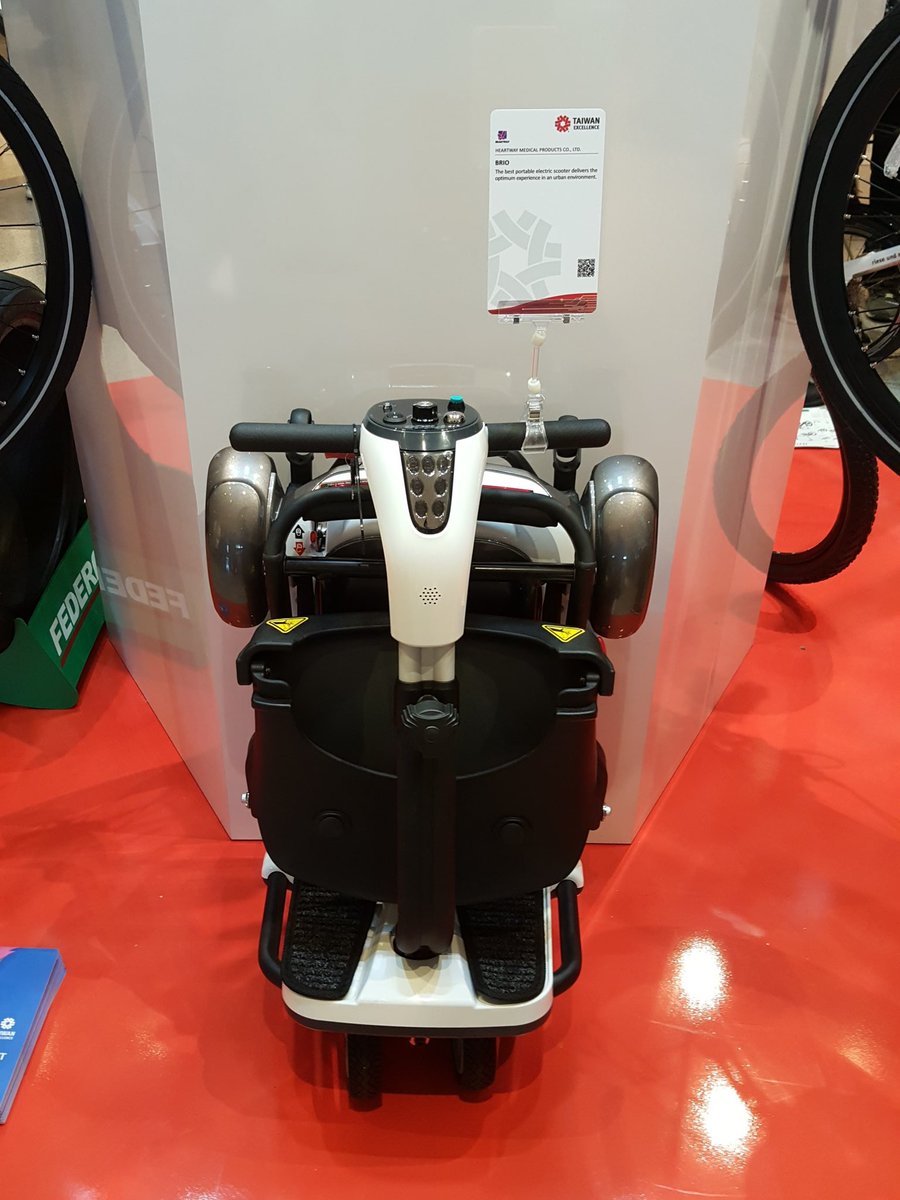 #TWExNYC.  Crazy foldable scooter