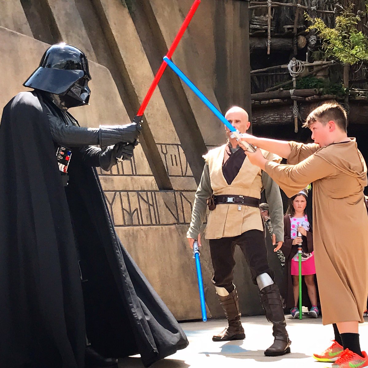 krearden's tweet photo. Jedi training against Darth Vader > School #HollywoodStudios #WaltDisneyWorld @WaltDisneyWorld https://t.co/hwHR8Z53Hu