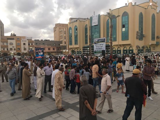 مظاهرات فى #ليبيا لرفض كلمة أمير #قطر بـ #الأمم_المتحدة

للتفاصيل: goo.gl/eKx2BA ”#قطر_بنت_الوسخة