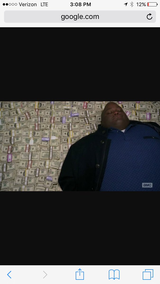 VTpk1992's tweet photo. How I feel like after seeing college drink prices after graduation #homecoming @TOTS_VT @HokieHouse https://t.co/vQNdEkyKHJ