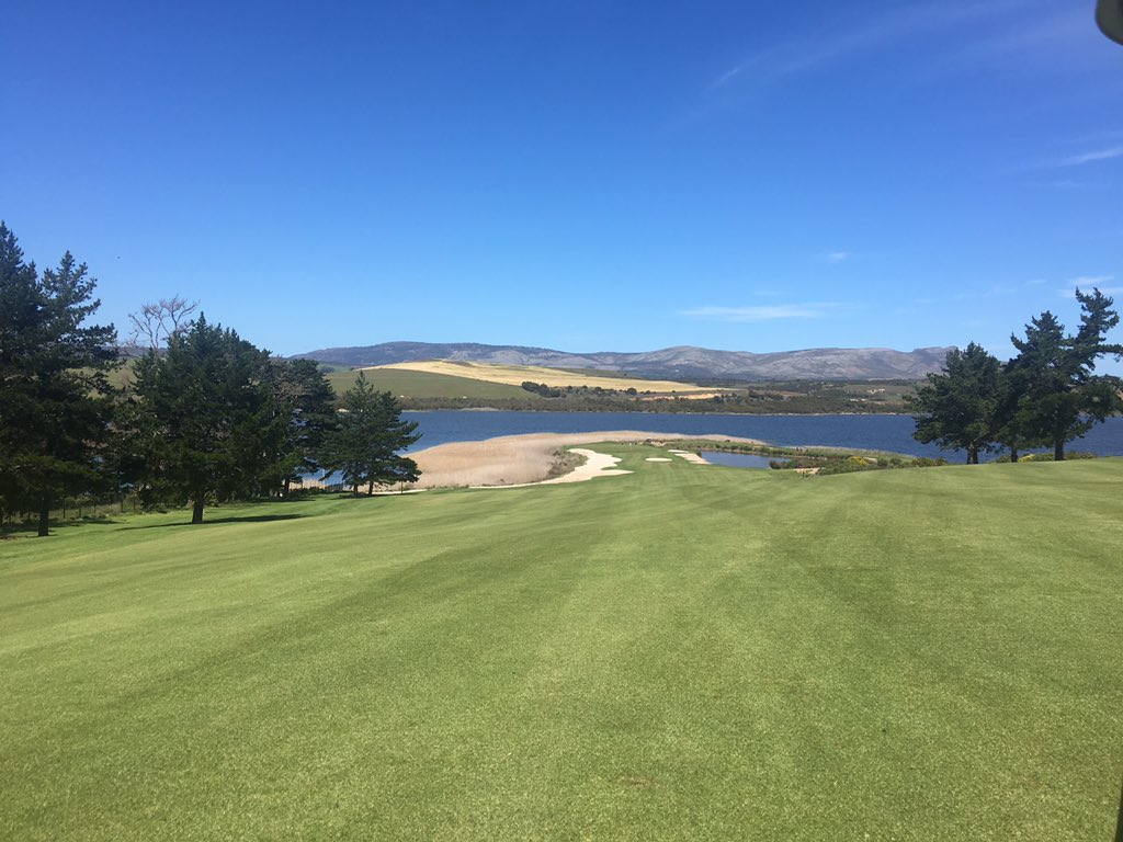 adammckinlay's tweet image. First round at Arrabella today and further confirmation as to why SA is such a great golfing destination #funtrack #lotsoffun @TaylorMadeSA