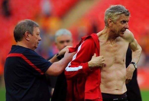 UCLSpace's tweet photo. That moment when Jose Mourinho says he wants to 'break your face'. https://t.co/O6N90yW8F9