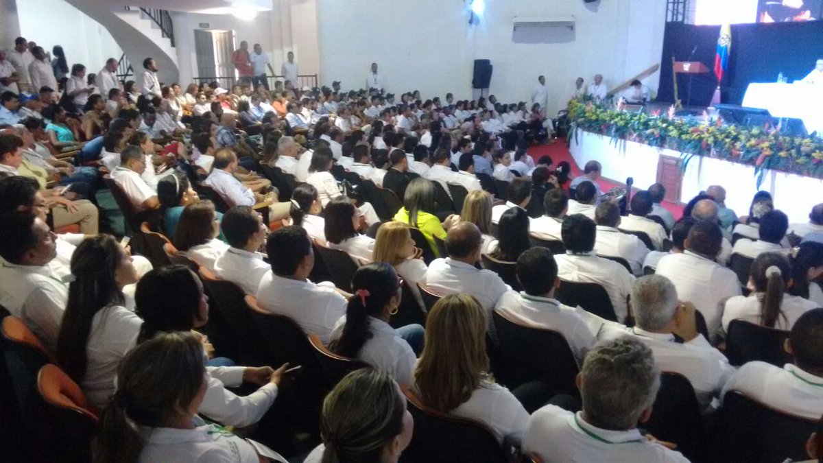 SenadoYaminaP's tweet photo. Lanzamiento #PlanPaz en @Unicordoba_Col con el Presidente @JuanManSantos, nuestro departamento camino a una paz duradera. #SiALaPaz https://t.co/282IMCAh7E