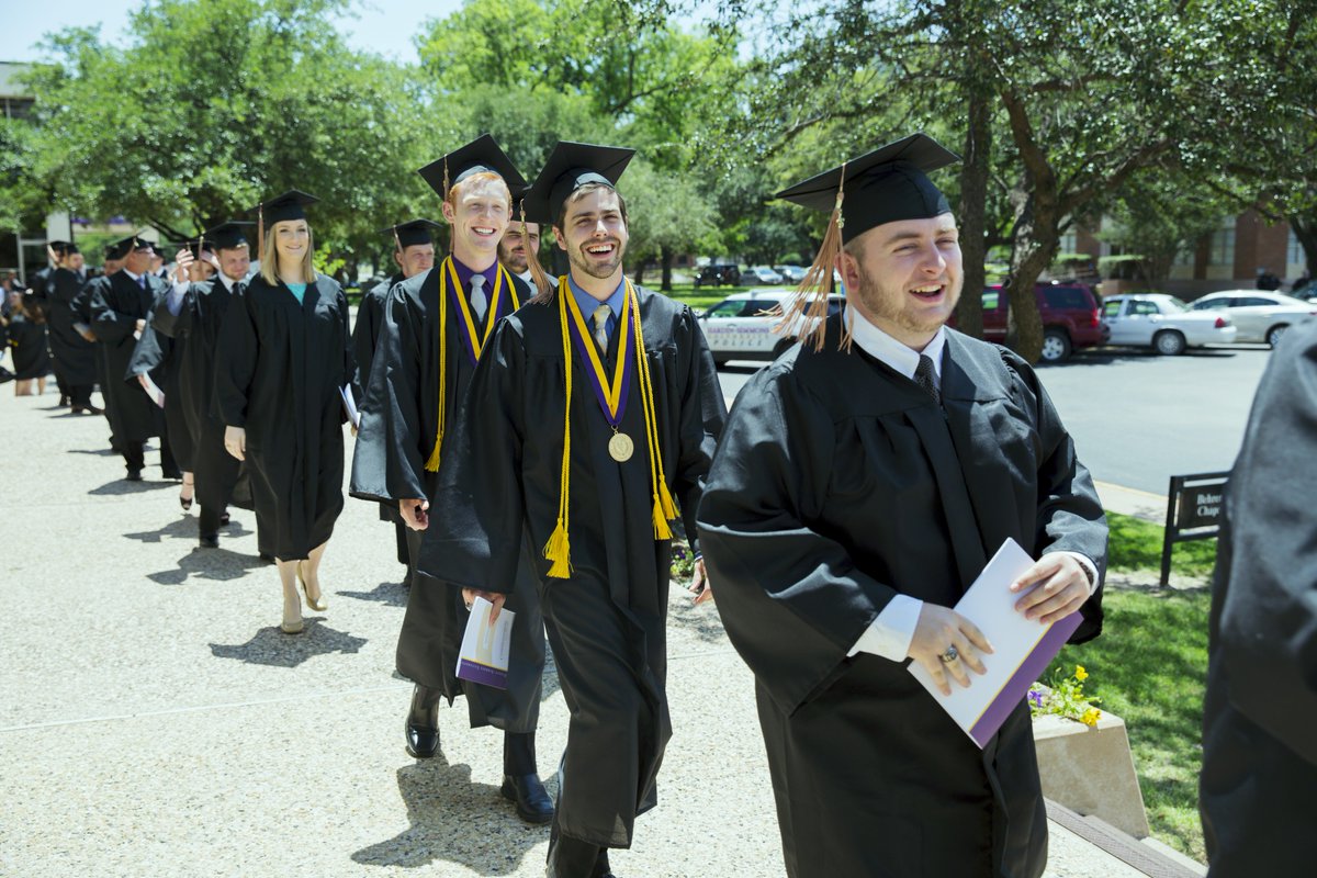 ChooseHSUTX's tweet photo. #7. 98% of our students receive some sort of financial aid. Ask us about our scholarship opportunities! https://t.co/MfzWP8Grnc