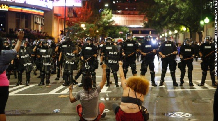 CarolineCDavid's tweet image. Pat McCrory is handling 3 emergencies in the state rn. Violent protests, flooding, and gas shortage. Thank you @PatMcCroryNC!!!