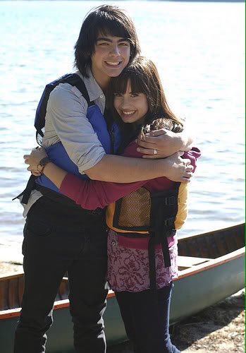 demi_lovatoooxx tweet picture