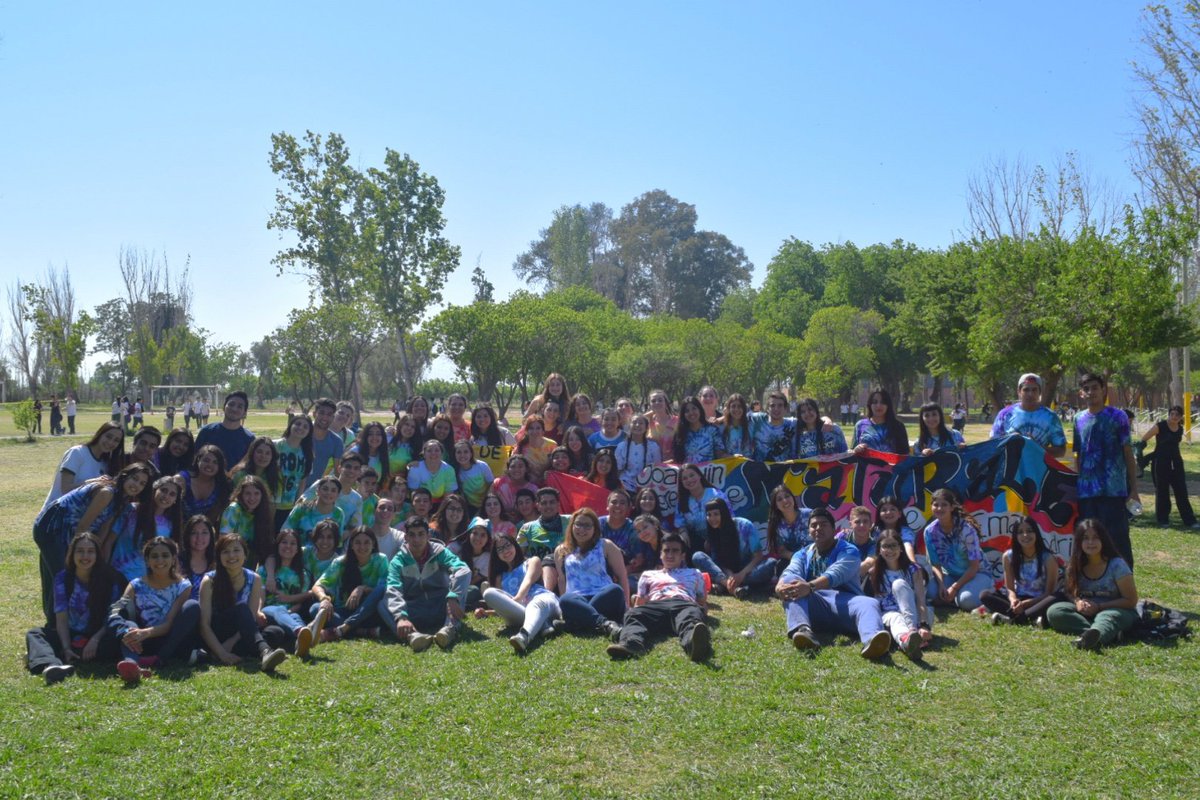 normalsarmiento's tweet photo. La ultima estudiantina de nuestra Promo 16, fue un verdadero placer los momentos que pasamos, jamás lo olvidaremos!! https://t.co/BNzmUQElnd