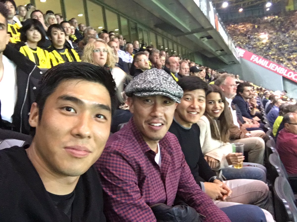 robotdr22's tweet image. 오랜만에 도르트문트 경기 직관!!우리 주호 힘내라..!도르트문트는 정말 경기 잘한다..배울것이 너무나 많은 팀이다👍🐙⚽️❤️ #박주호 #bvb