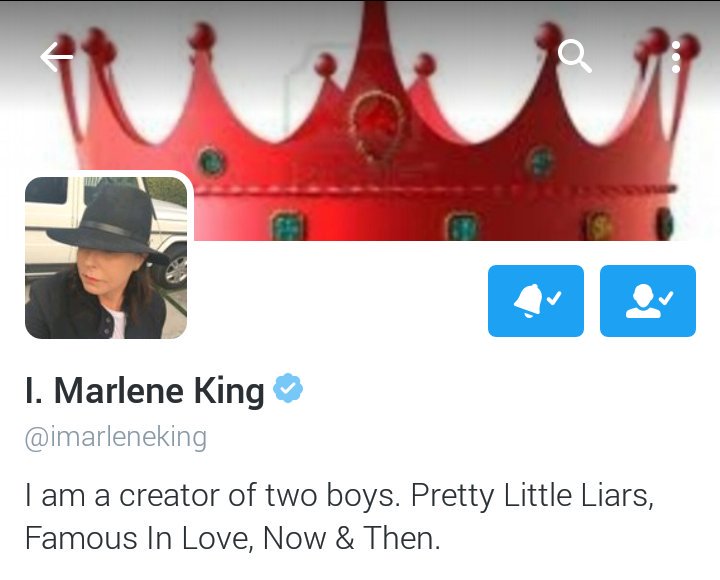 BellaLopme26's tweet photo. No se si es porque las teorías me explotan la cabeza, o el fondo de @imarleneking es una corona (queen be) ROJA. #AlisonIsA o es otra cosa. https://t.co/A78x5F31ft