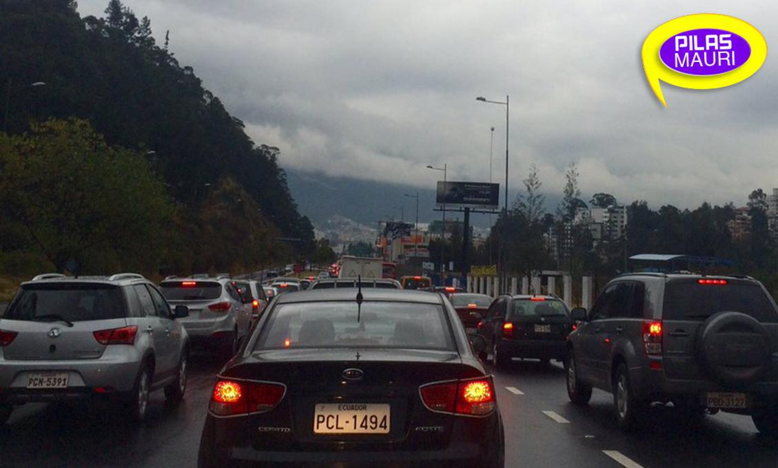 pilasmauri's tweet photo. Día sin Auto ni se sintió en Quito @MunicipioQuito no fomenta movilidad alternativa https://t.co/BgwHnWEkpG #AyRodas https://t.co/g9S5rXmG3F