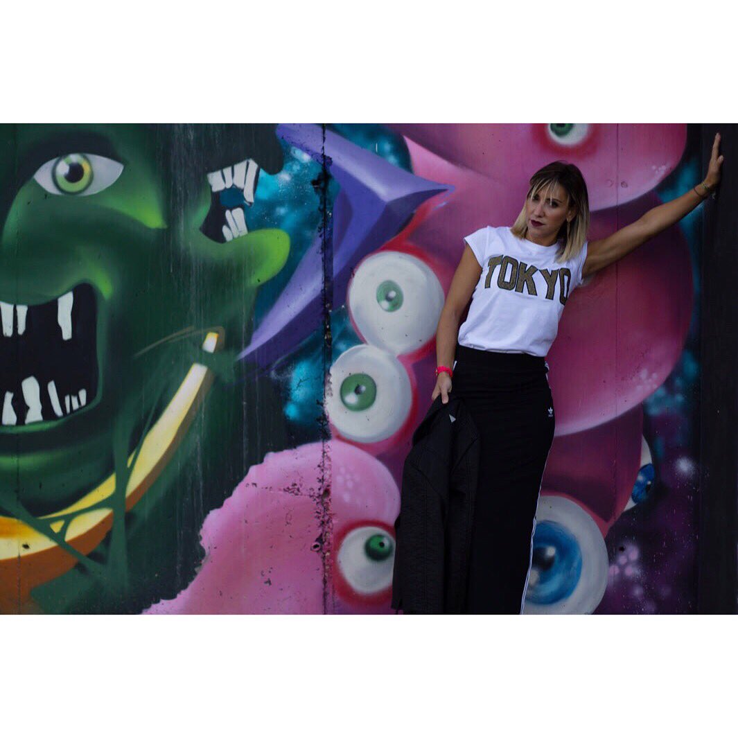 blogtiful's tweet photo. "Vestir es una forma de vida" YSL Último post by @GAUSSMODAOLIVA  https://t.co/bJHuJiOhEv #urban #kissmylook https://t.co/wnKH3W2gPA