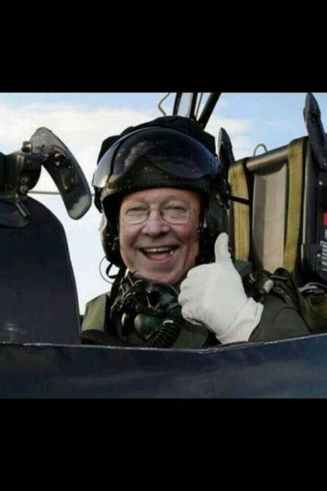 brogsNmark's tweet photo. @MostonRedDevil @gregson9 @Entwistle35 got us on that one Mark .. 😂😂😂😂 https://t.co/gknmKHKGUc