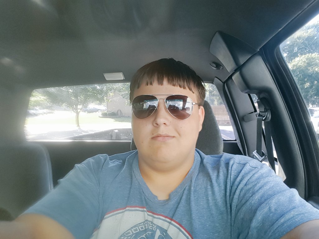 Life is good. Especially when you have things to look forward to. 😏