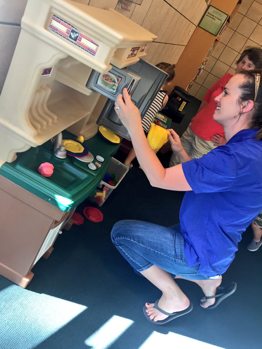 KinderBuzzz's tweet photo. #imaginationinaction with @MrsKinderDodge https://t.co/h2rkN8L6wr