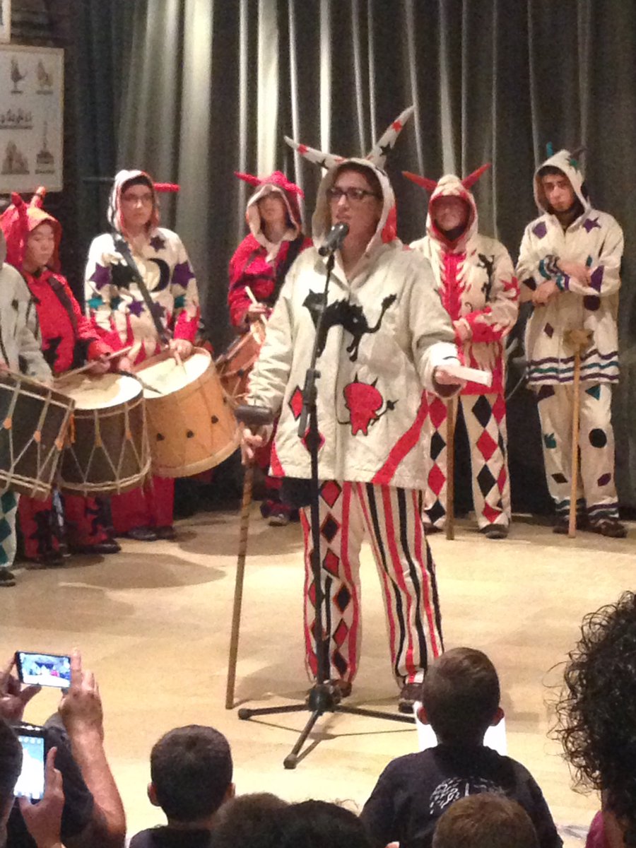 Arriben del fons de l'infern, però parlen de coses molt properes. Gran Ball de Sant Miquel a Reus
