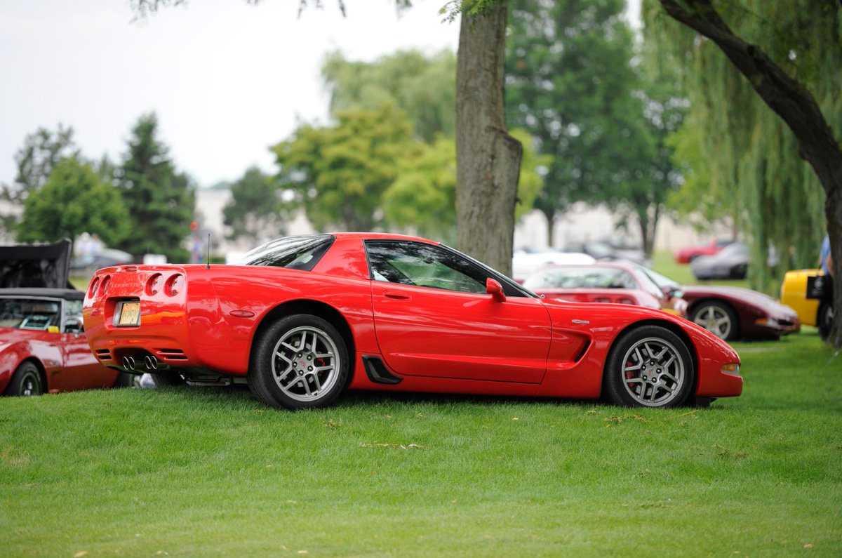 CorvettePassion's tweet photo. Who wants to see #FixedRoofFriday become our next feature? #CorvettePassion #Corvette #C5 #Z06 #FRC https://t.co/k8yMfE3A4p