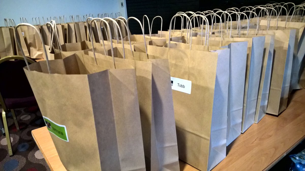 BCOslo2017's tweet photo. Goodie bags ready to be handed out at #bcuncon2016 https://t.co/SDuPRHuC0h