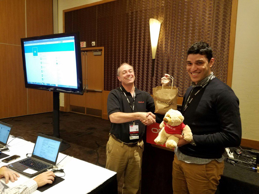AntonyJReynolds's tweet image. The great bear at #oow16 goes to the first to finish the #OracleICS hands on lab