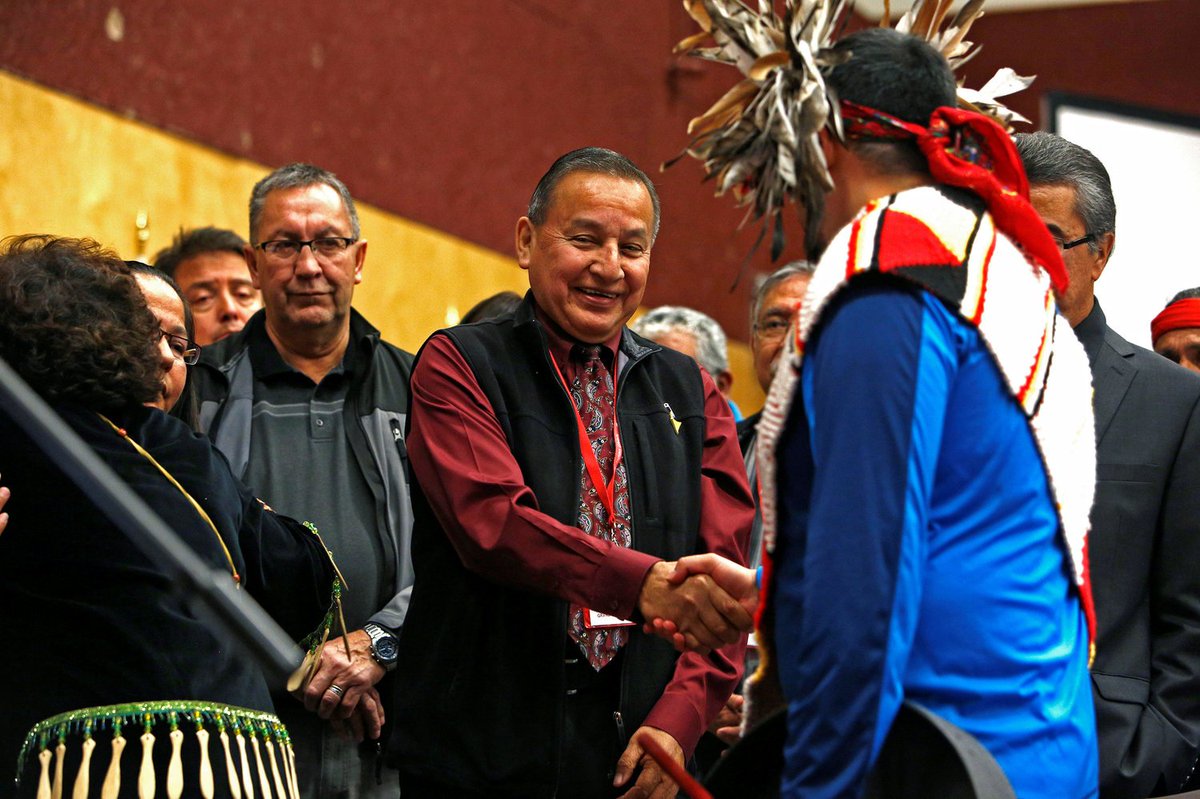 Dozens Of U.S., Canadian Tribes Unite Against Proposed Oil Pipelines npr.org/sections/thetw… #Indigenous #Native #FirstNations #NoPipelines