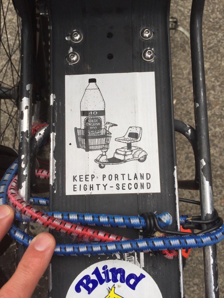 pkoonce's tweet photo. I am not sure what this means #keepPDXweird #pdxbikes https://t.co/6QDuQaeuZJ