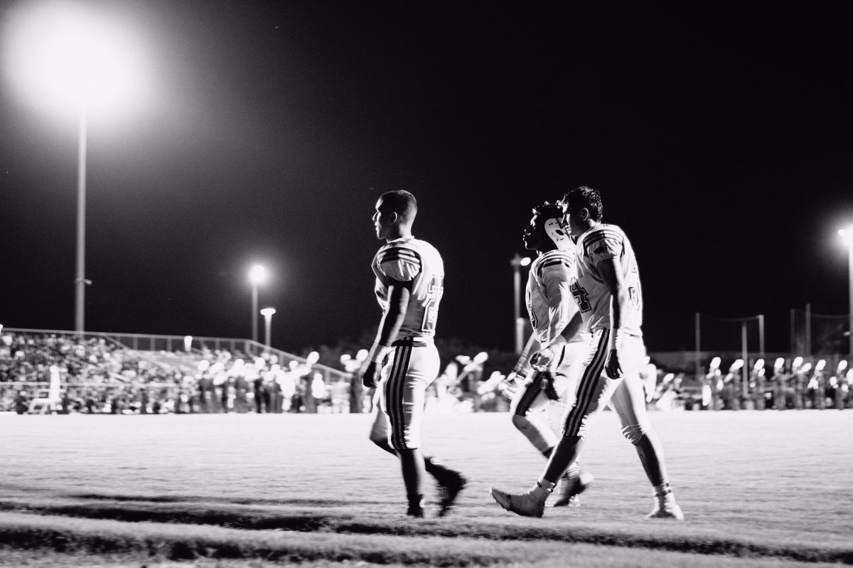 mattsprojeckt's tweet photo. FHS vs WHS #BattleofBruceBDowns @SGAFHS https://t.co/j5se36UwsC