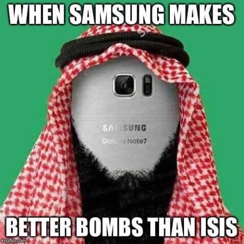 Aaron_Tmobile's tweet photo. I promise this is the last one! #probablynot #sorrysamsung #toofunny https://t.co/YwC1Ho21Ca