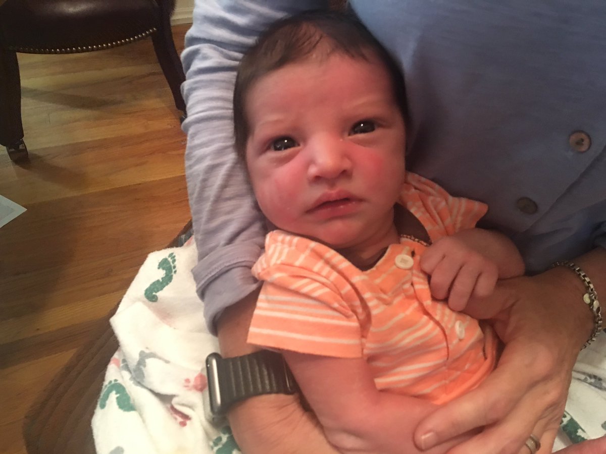 chicksincrisis's tweet photo. Never enough gratitude for unselfish birth mothers who give their babies the precious gift of life #Adoption #FosterFreeFuture https://t.co/tKIodYxzrT