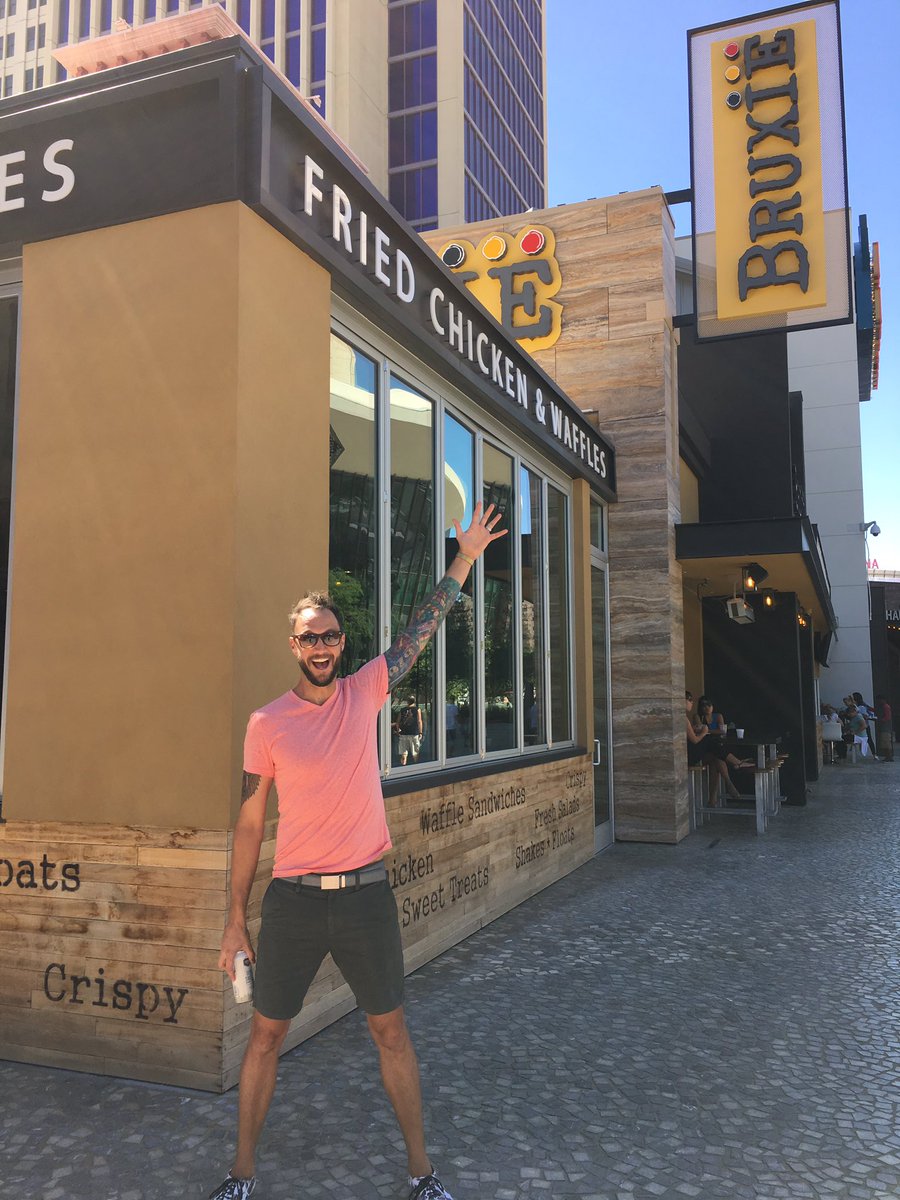 Hey <a href="/BruxieWaffles/">Bruxie</a>, you changed my life today.  Top 5 meals ever for me!  I'll be back tomorrow!