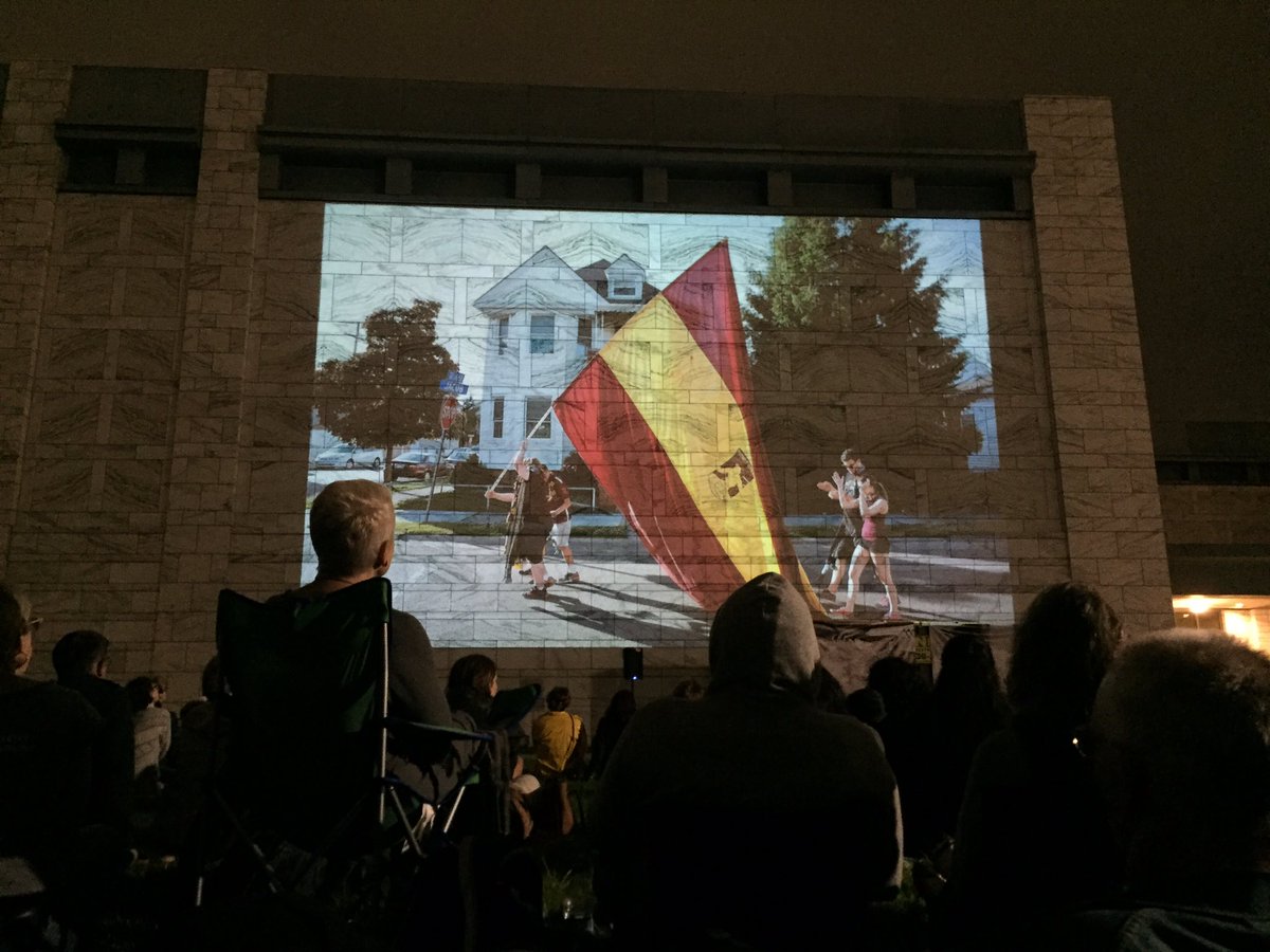 DetroitCityFC's tweet photo. Awesome to see @jondeboerphoto's work on the wall of @DIADetroit tonight! #DocumentingDetroit #DCTID https://t.co/p66wxijgE1