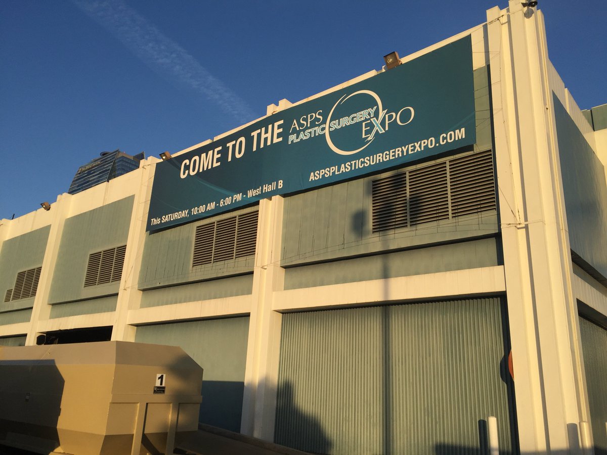 ASPS_Members's tweet photo. We’re getting setup for the #ASPS Plastic Surgery Expo. Join us tomorrow at 10am in the Los Angeles Convention Center! #ASPSX https://t.co/582aeNbqjV