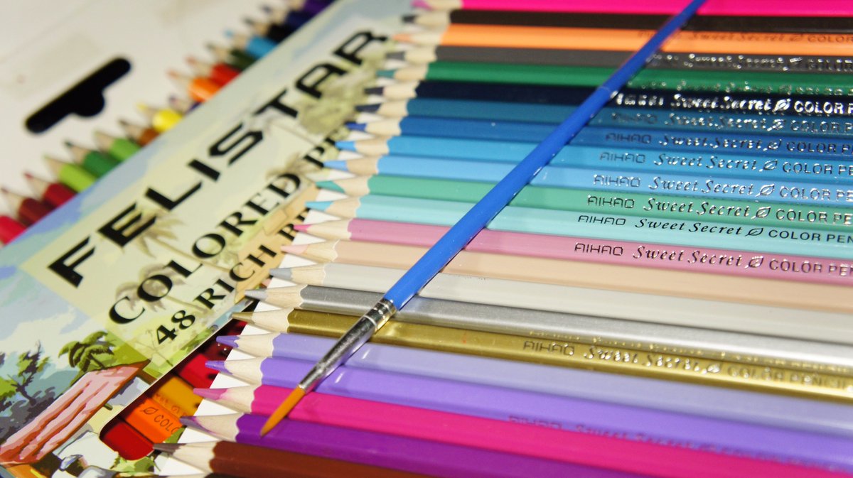 LetMeReviewThat's tweet photo. Watercolors https://t.co/Ik1wLum9uV #Watercolors #ColoringForAdults #Art #ArtTheraphy #AtADiscount #TouchOfCLassReviews #Felistar #LMRTFY https://t.co/8nJIVWz3Ef