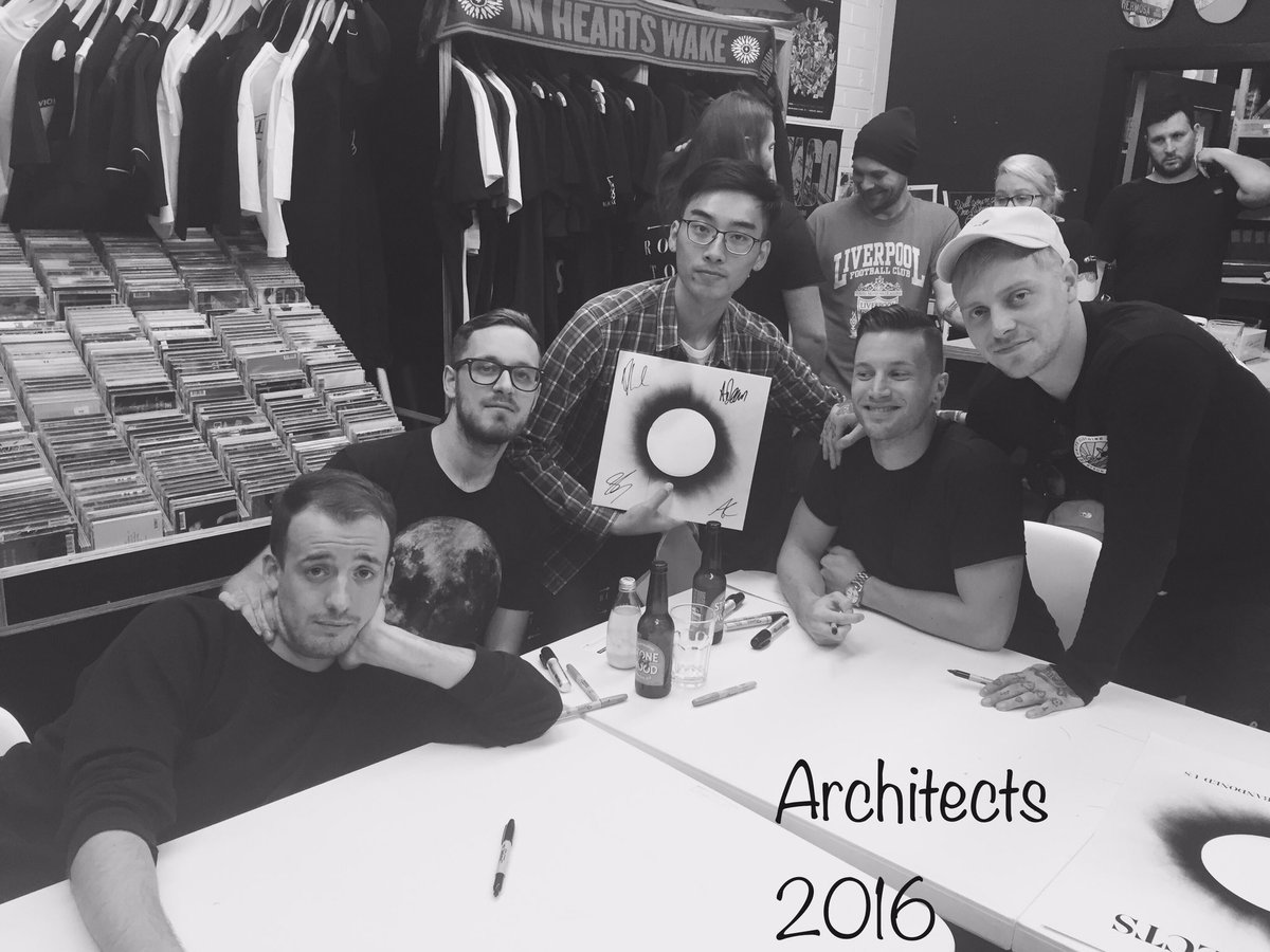NickShiii's tweet photo. thank you @Architectsuk ,hopefully you guys can come back soon! https://t.co/N0zmmBalCh